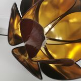 Lotus flower suspension