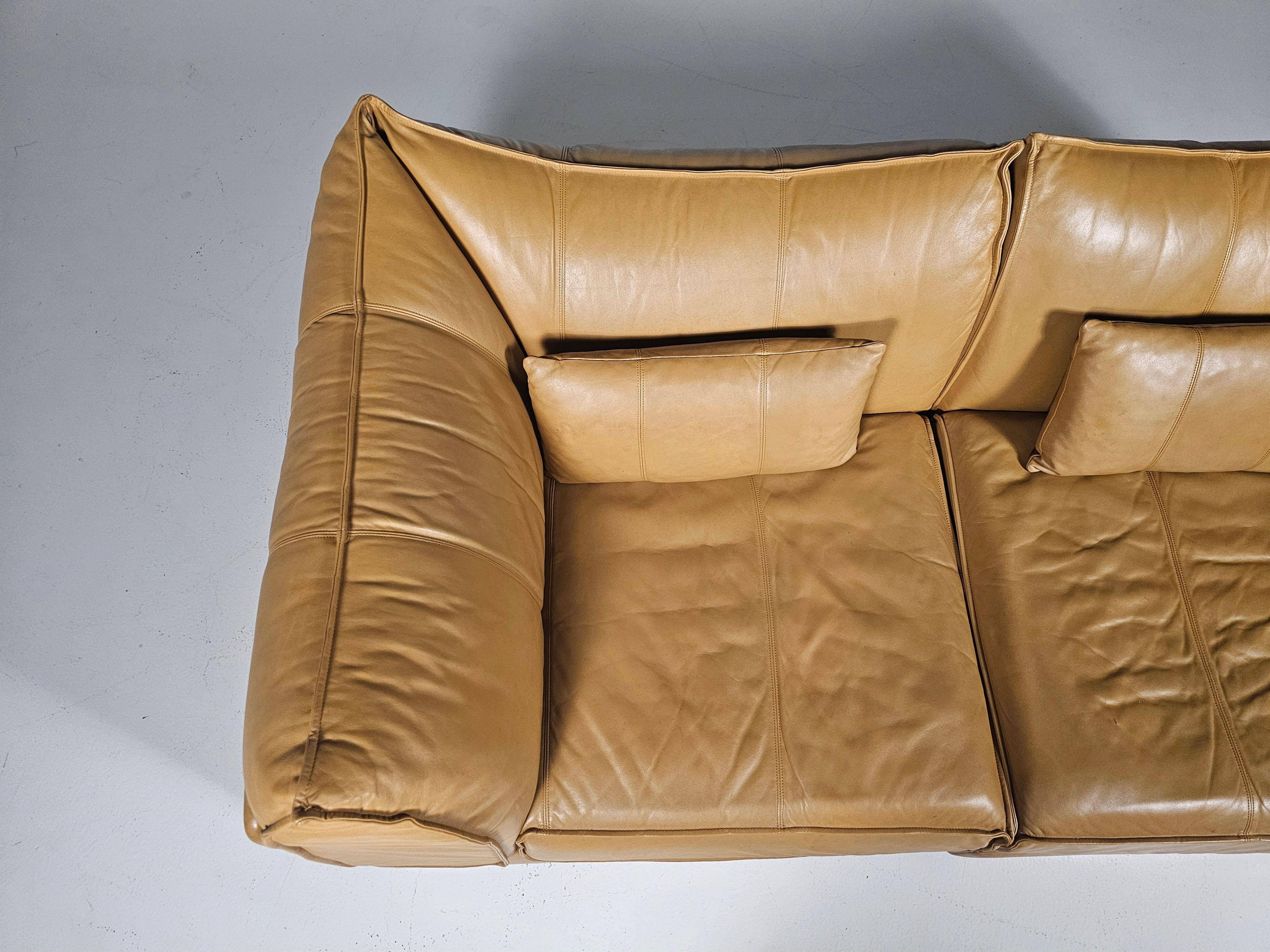 "Pagoda" sectional sofa for 2 in tan leather by De Sede DS-19, 1970s.