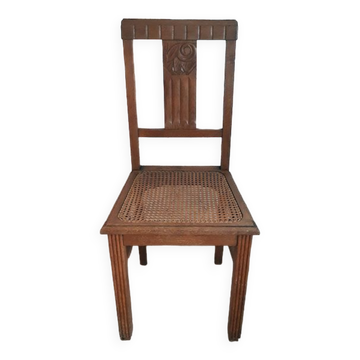 Vintage art deco year chair.