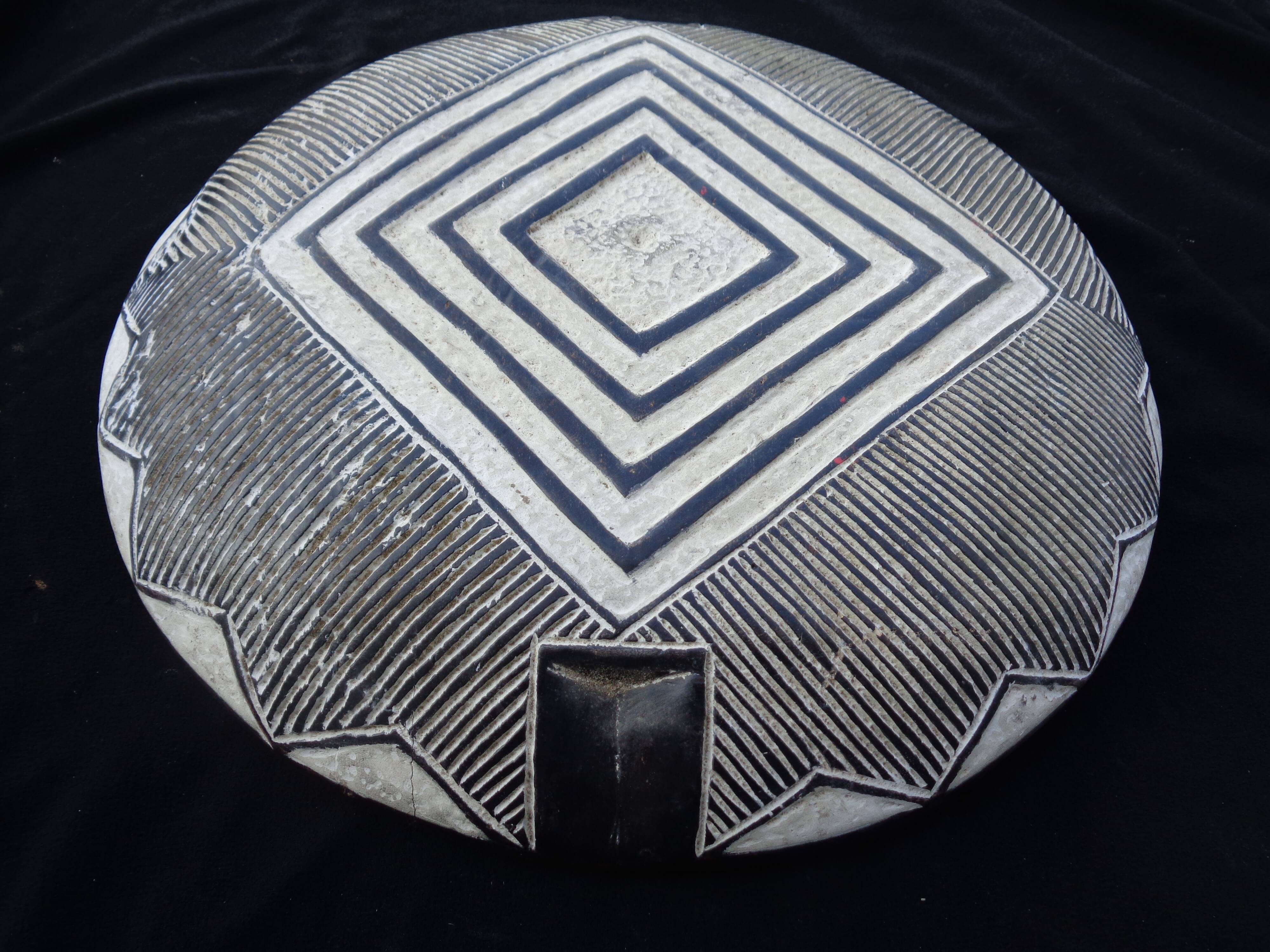 Zulu Shield South Africa 52 cm