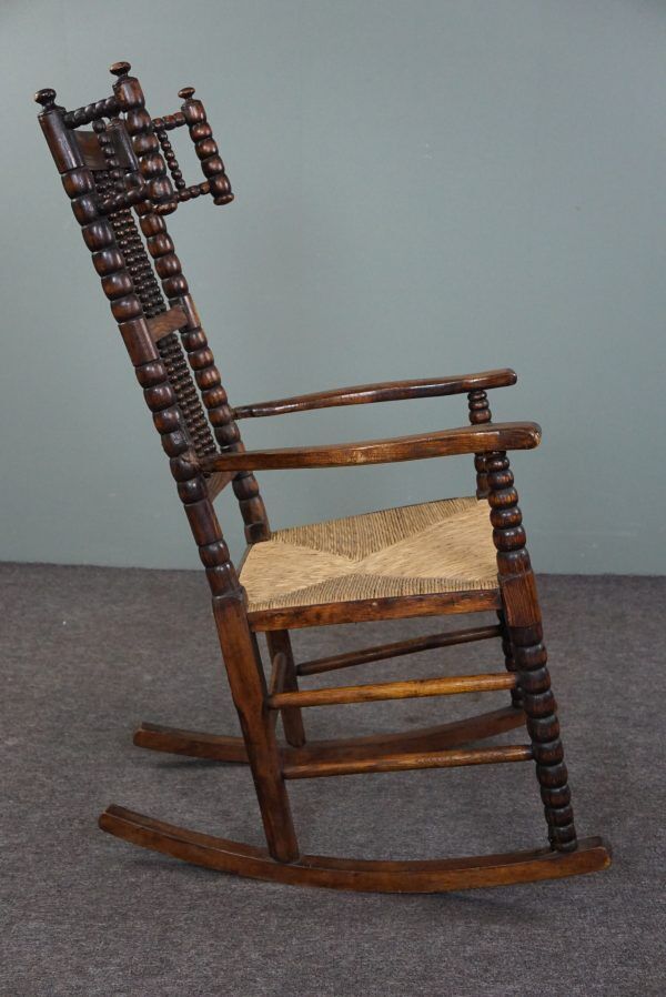 Rocking chair Antique Arts and Crafts Bobbin, English, 19th century