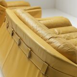 Carrera lounge chairs by Decursu De Pas D’Urbino Lomazzi for BBB Bonancina