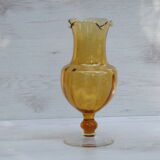 Amber glass standing vase