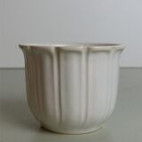 Set of 4 white ceramic cups