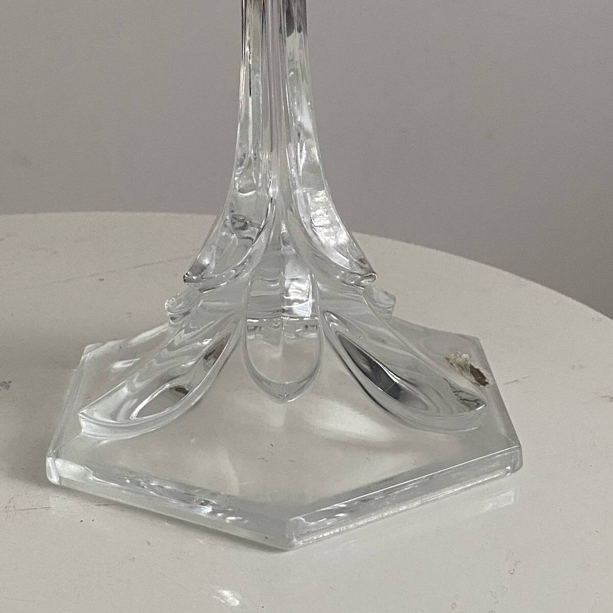 Paire de bougeoirs à trois branches en cristal d'Arques