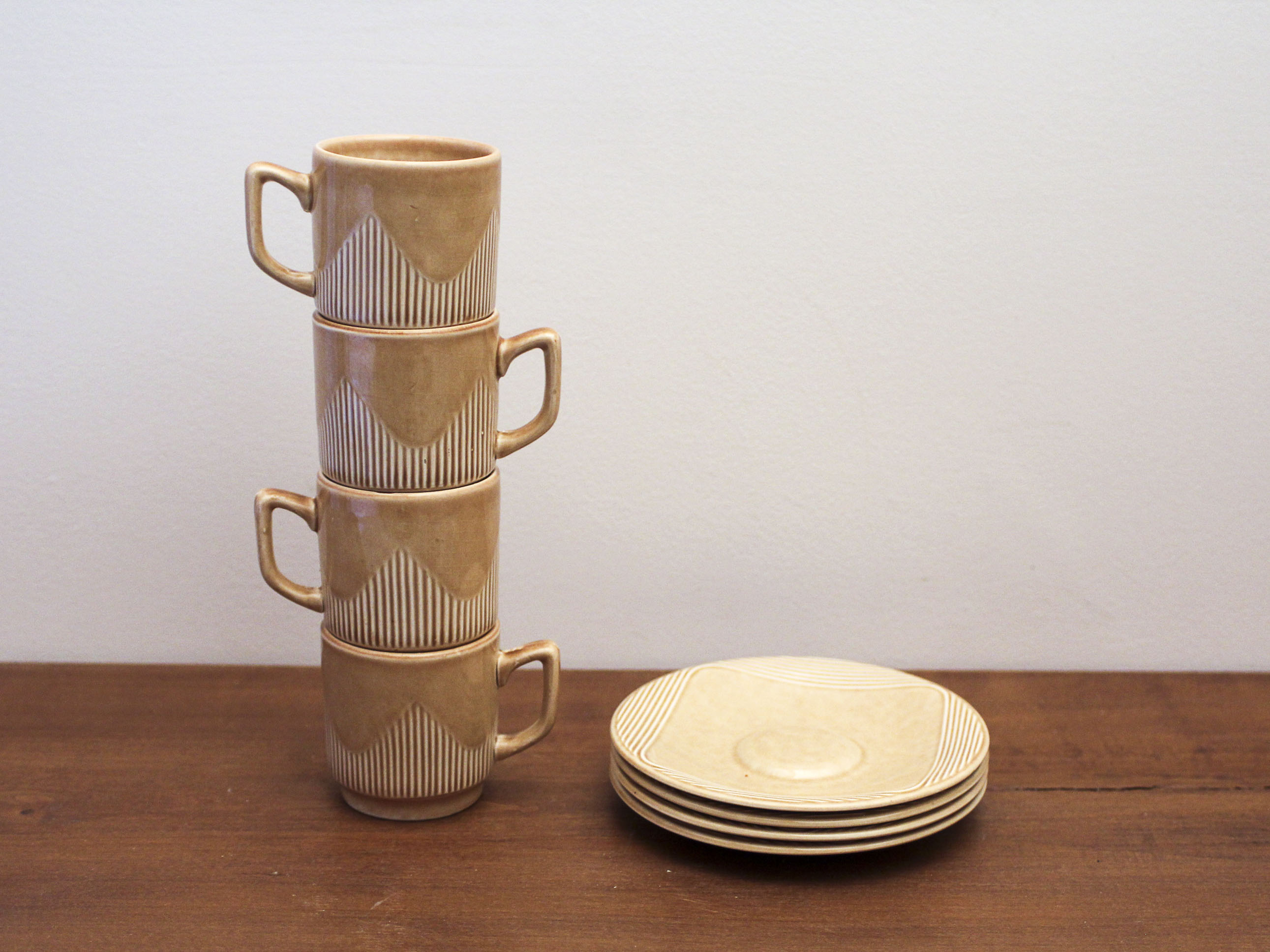 4 Espresso cups and saucers Pagnossin Italy