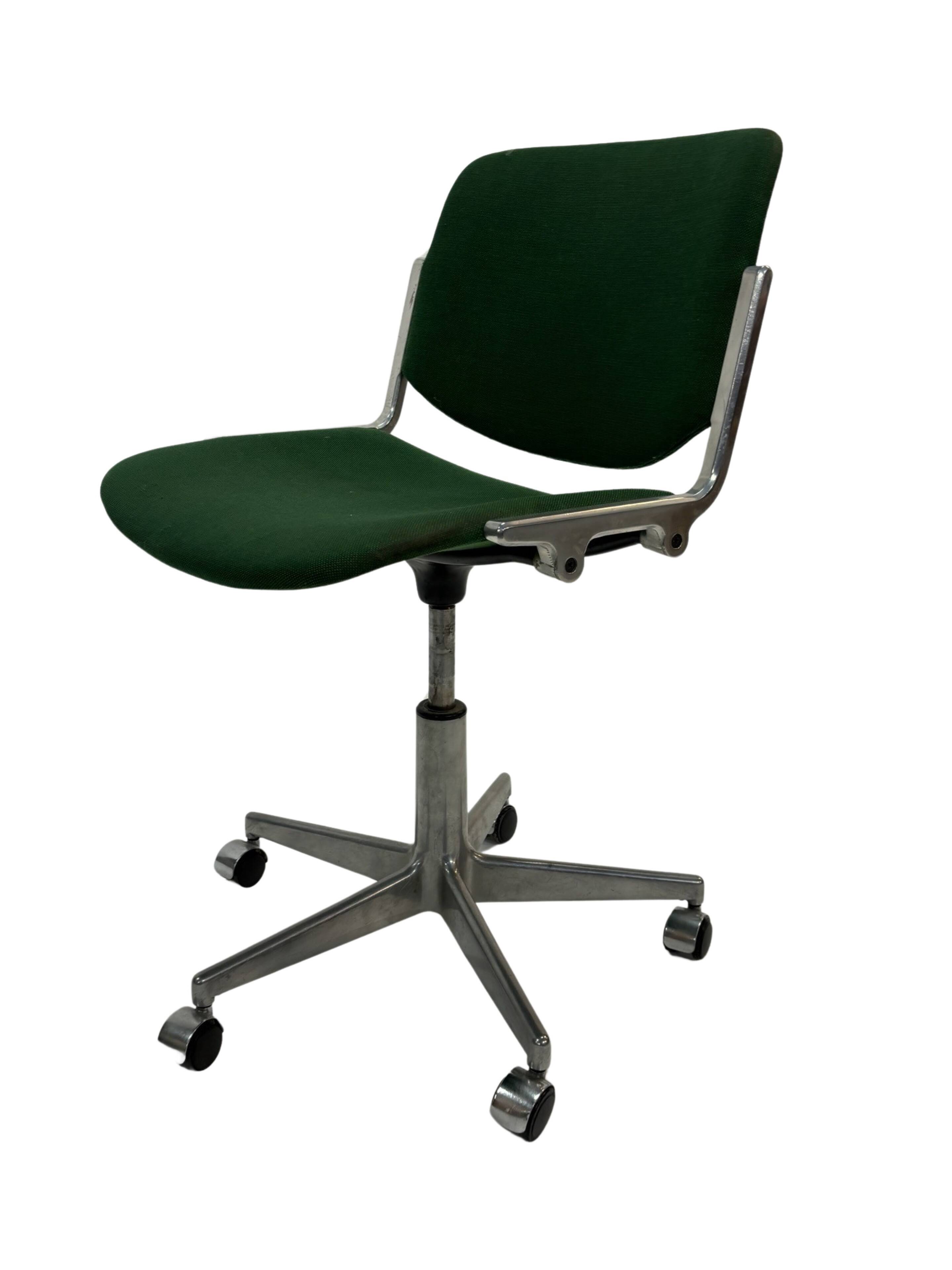 Vintage DSC 106 office chair by Giancarlo Piretti for Castelli, 1960s