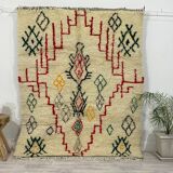 Handcrafted Moroccan Berber carpet 195 x 155 CM