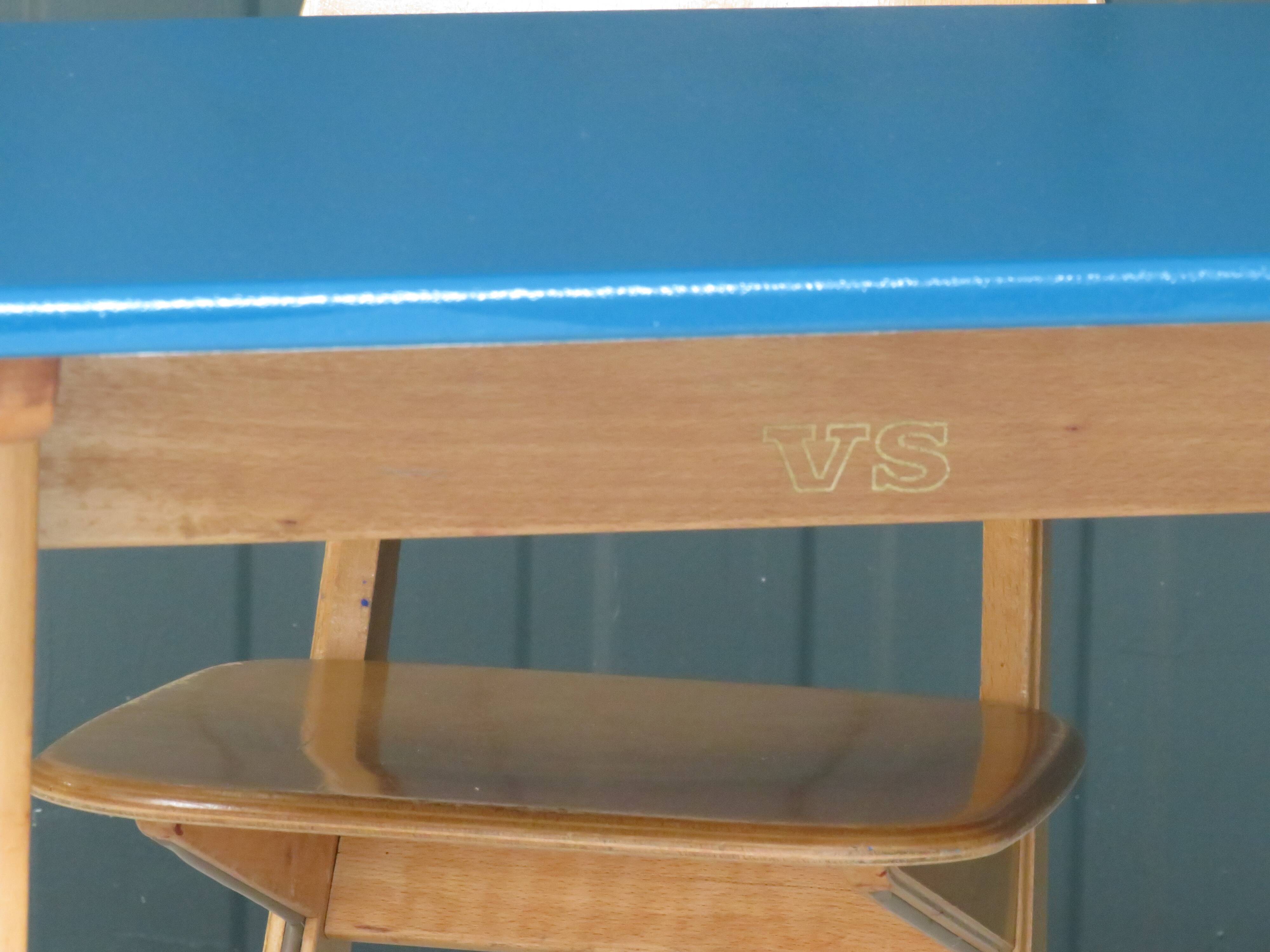 Vintage desk and children's chair casala/vs