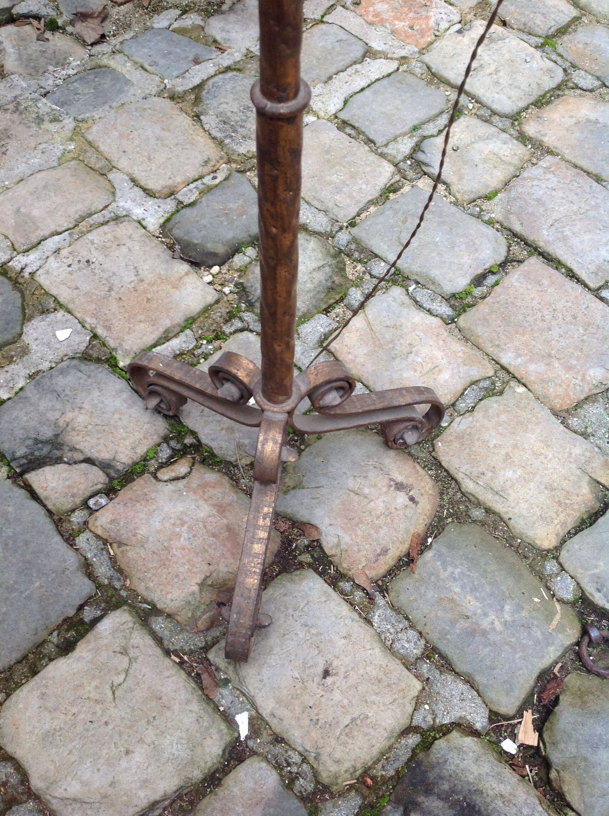 Vintage gold metal floor lamp, 70s