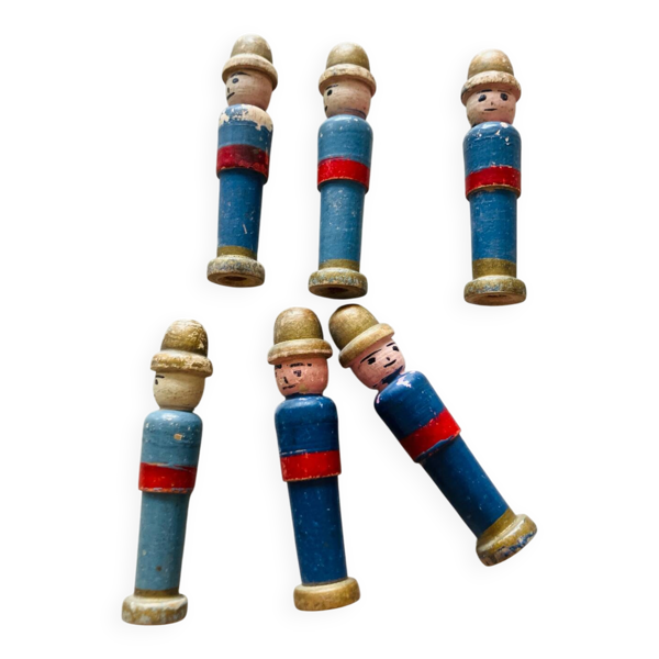 Lot de 6 petits soldats