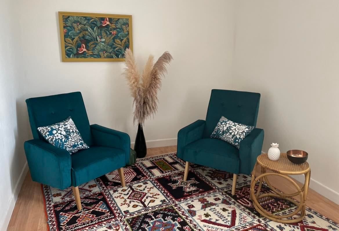 Duo of armchair back-of-year 50/60, restored
