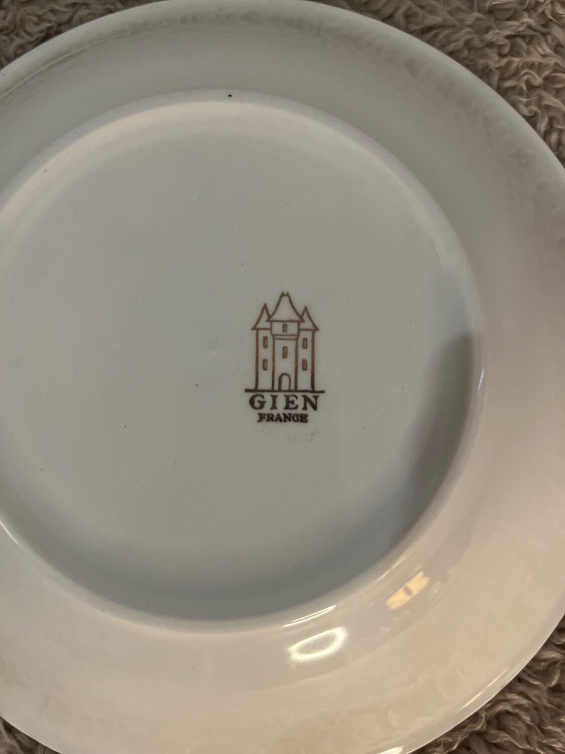 4 hollow plates Gien porcelain