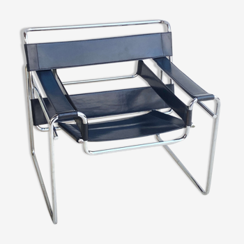 Fauteuil Wassily by Marcel Breuer