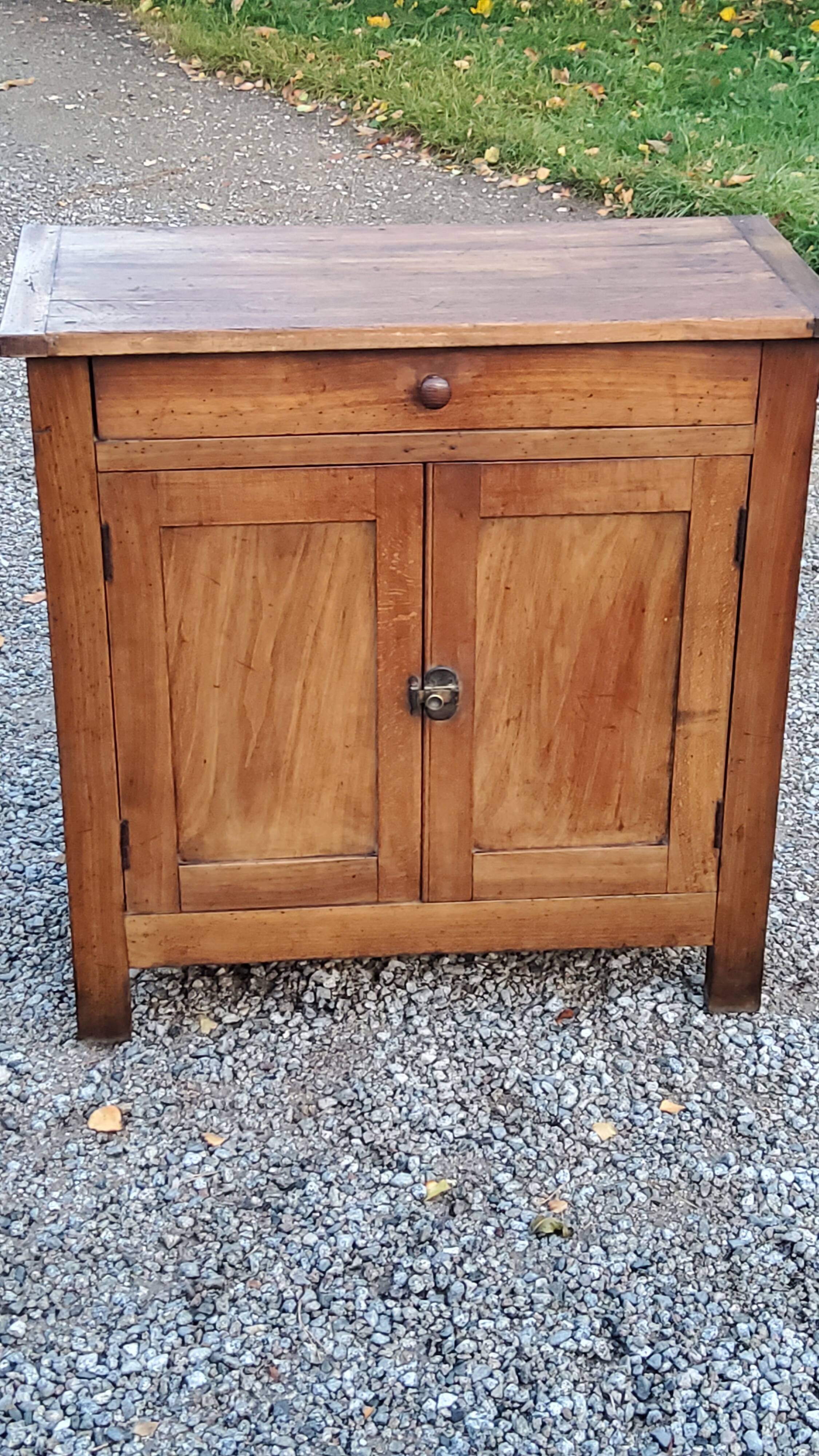 Parisian sideboard 2 doors 1 drawer early 20th century