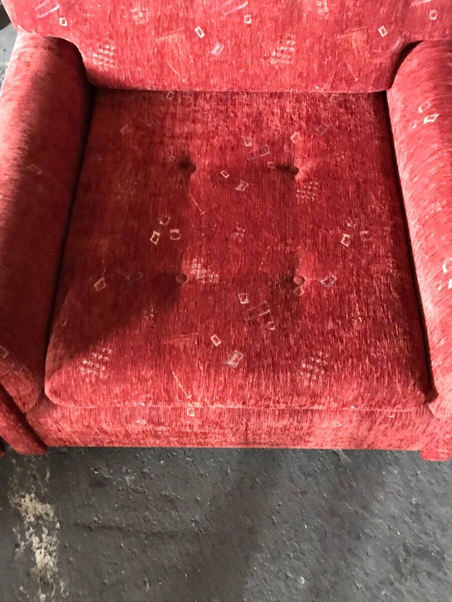 Set of 2 red Mid-Century fabric armchairs, 1960s — complete restoration