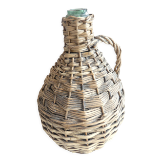 Demijohn with wicker