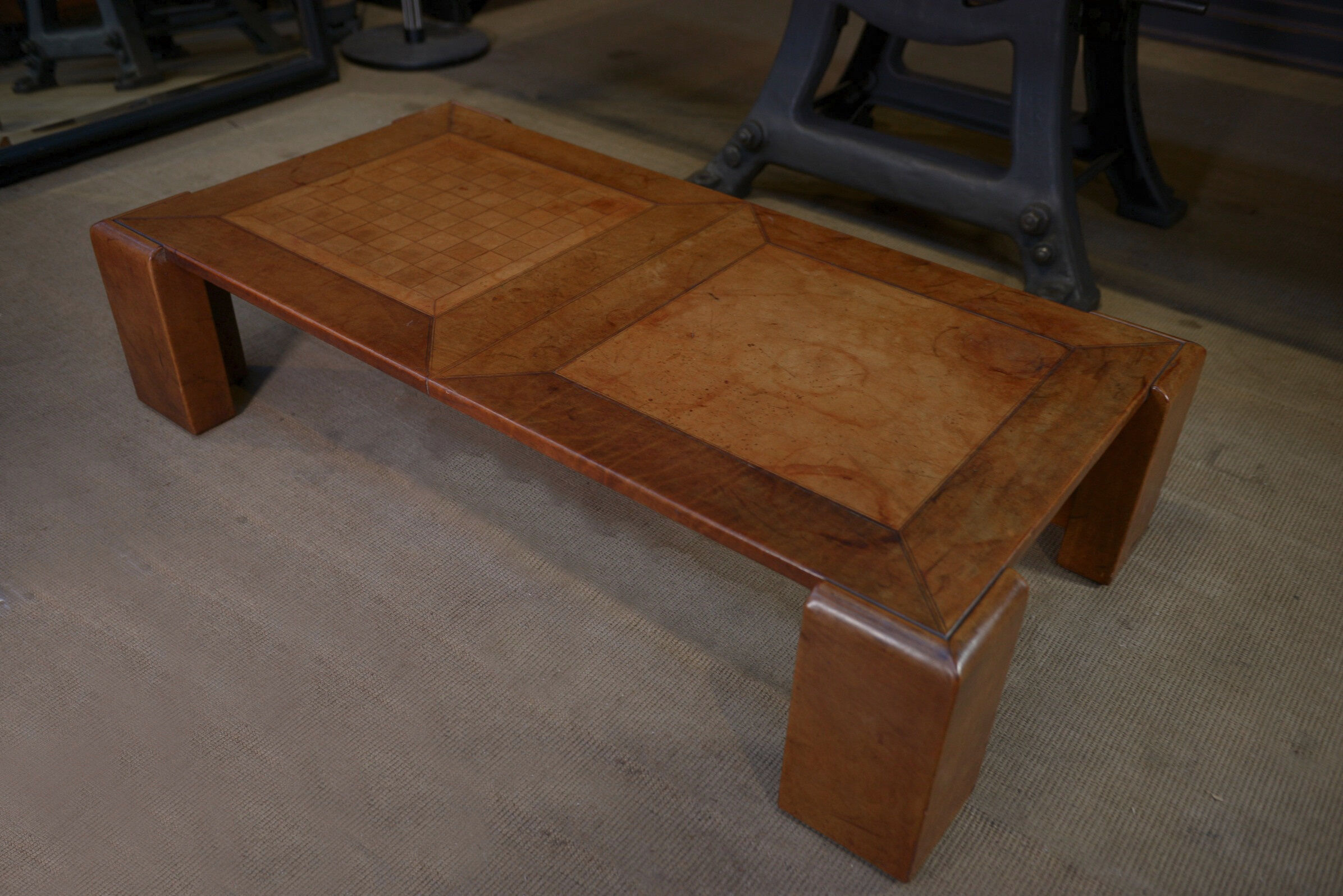 Leather coffee table 1970 " checkers "