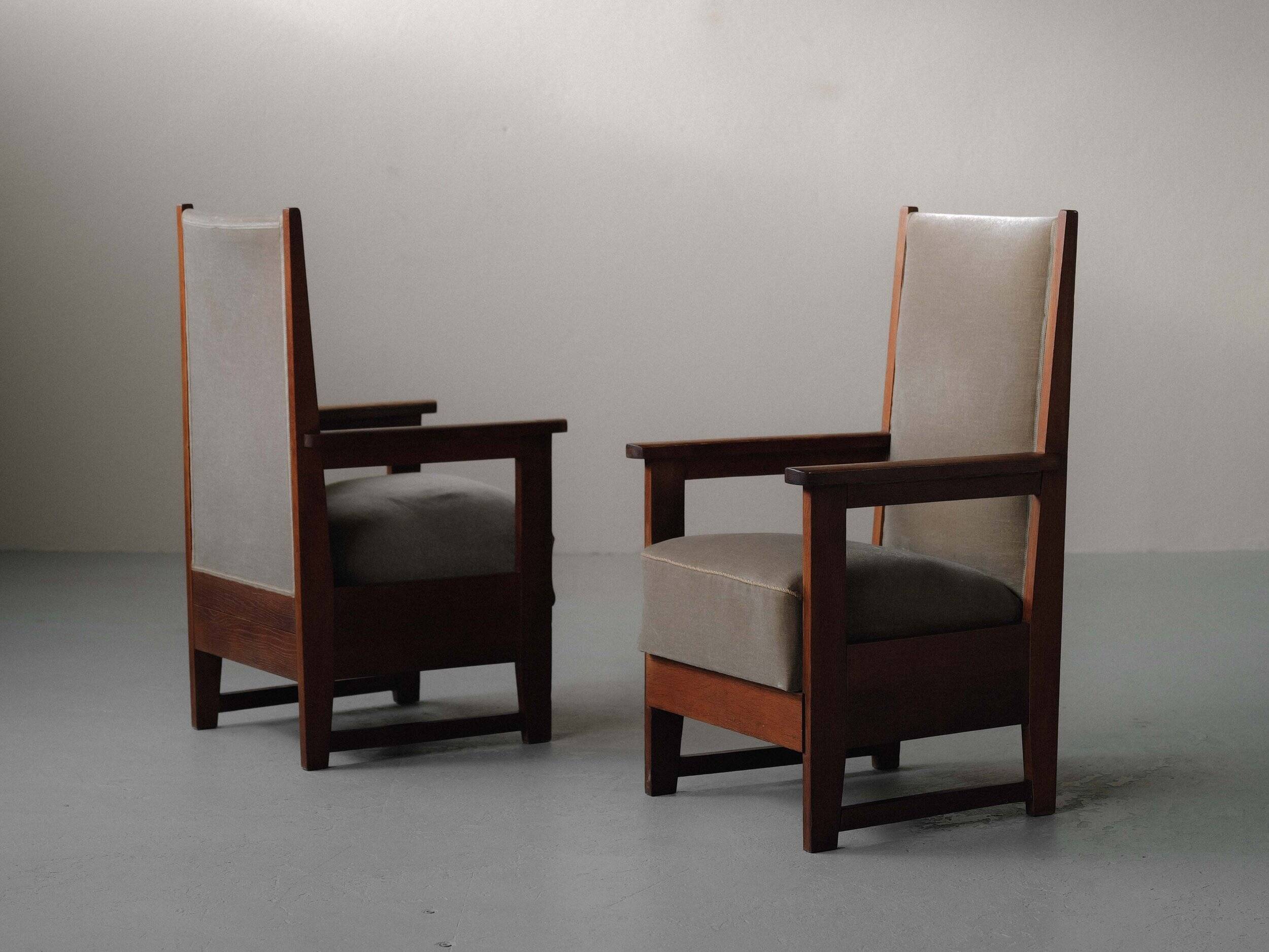 Pair of Art Deco armchairs – Amsterdam School, circa 1930