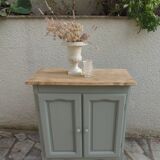 Small vintage piece of furniture with a shallow depth, re-enchanted in grey-green.