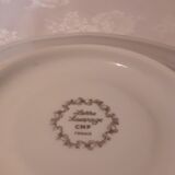 Pot à lait crème et sa soucoupe en fine porcelaine CNP France