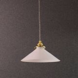 Suspension in high white opaline - delivered with a new cable and socket