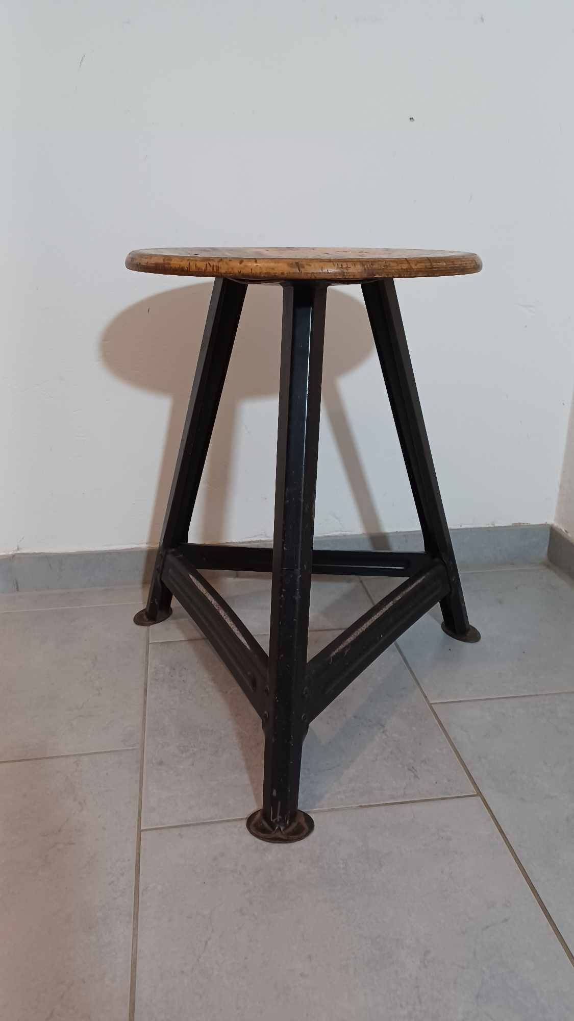 Tabouret métal & bois dans le style de Rowac années 1950/60. industriel