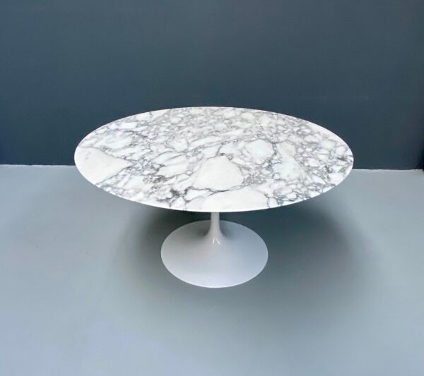 Table de salle à manger en marbre Aresbescato par Eero Saarinen pour Knoll