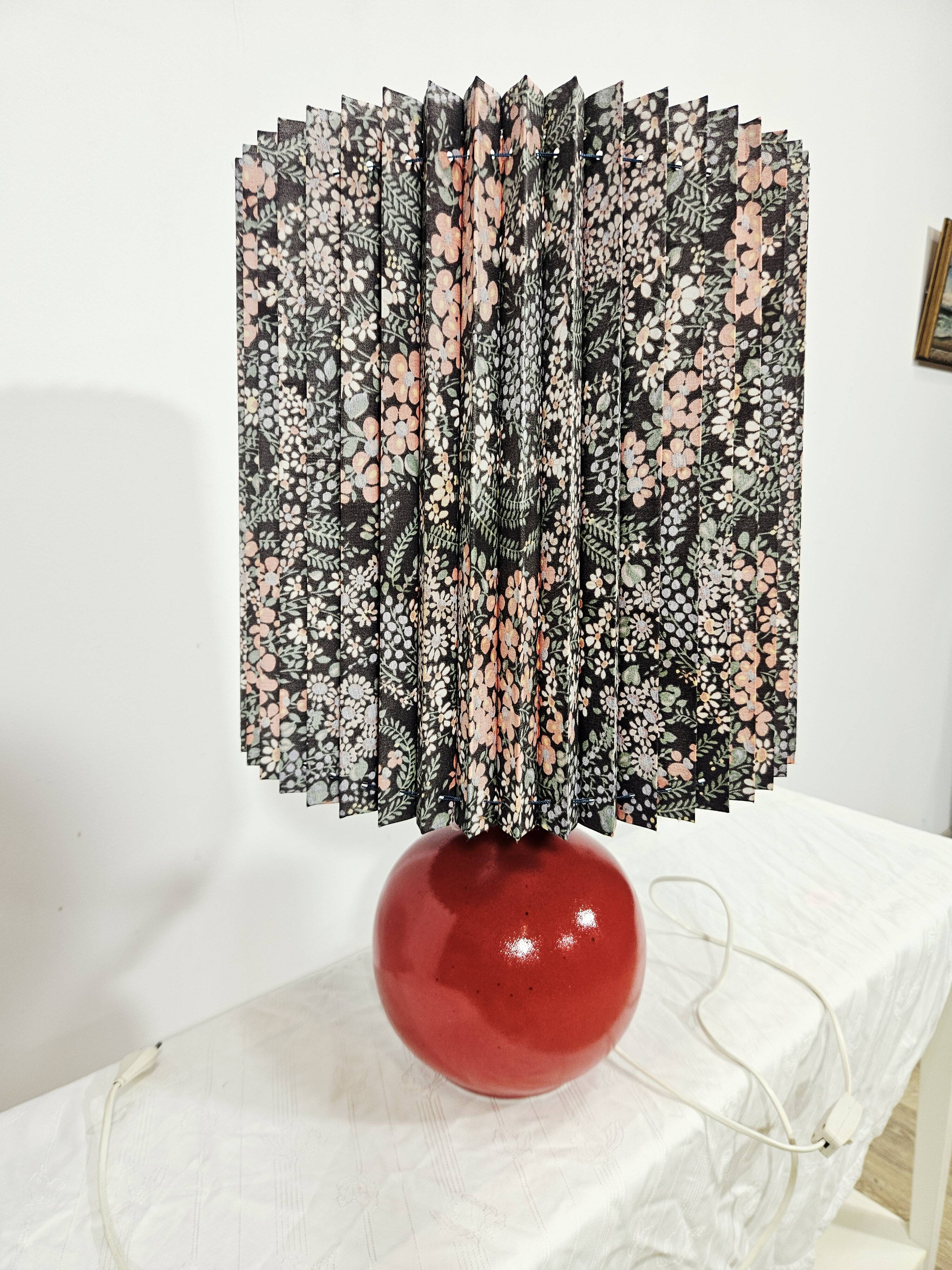 Unique ceramic table lamp ARO Leuchte 574 – Vintage 1960s/1970s.