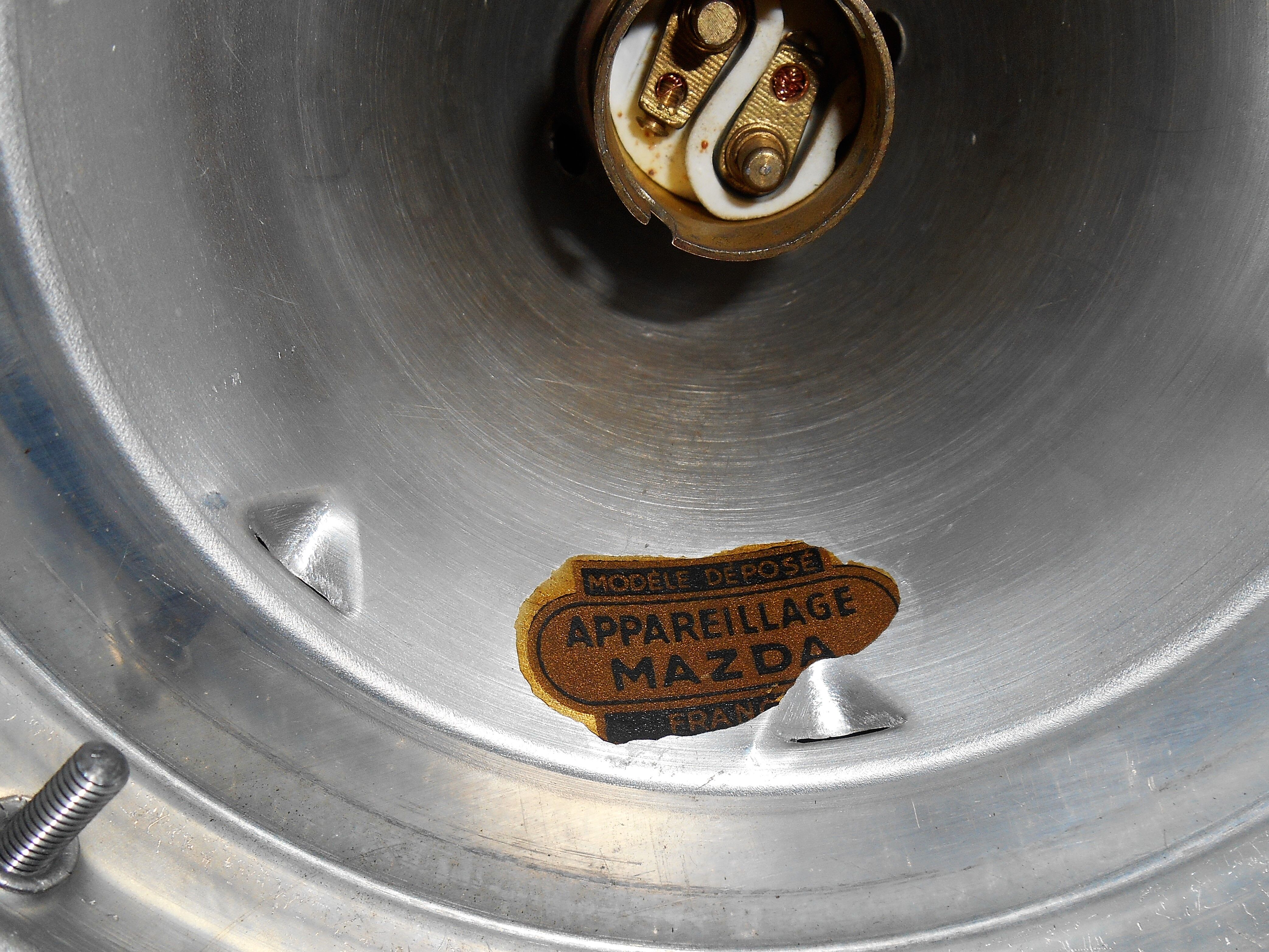 Suspension opaline mazda