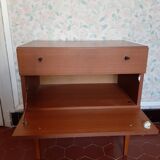 Tables de chevet style années 50