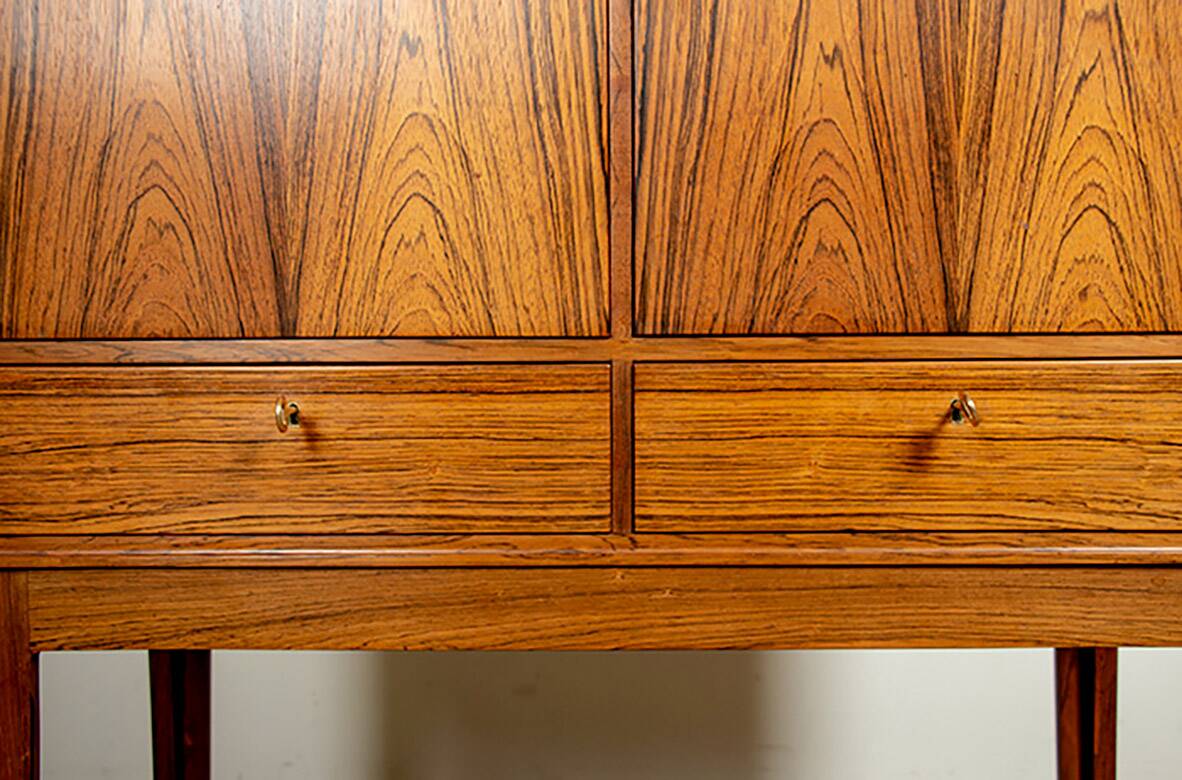 High cabinet, Bar, Danish in rosewood model 6201 by Hans Olsen 1960.