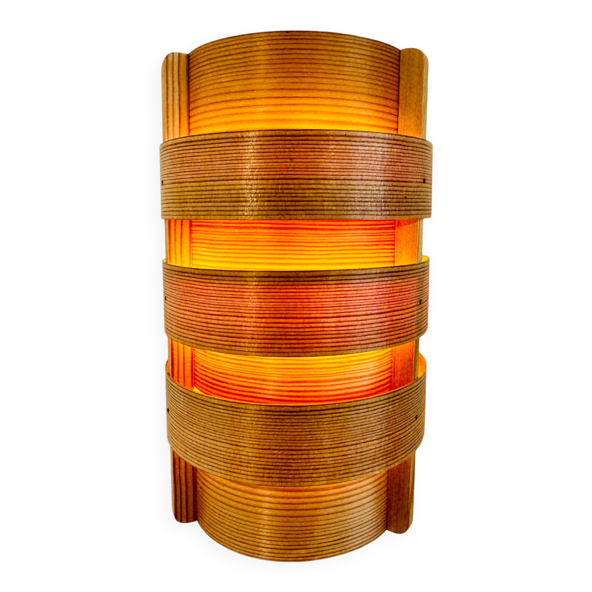 Wall sconces in pine veneer by Hans-Agne Jakobsson for Ab Ellysett, Sweden, 1960s.