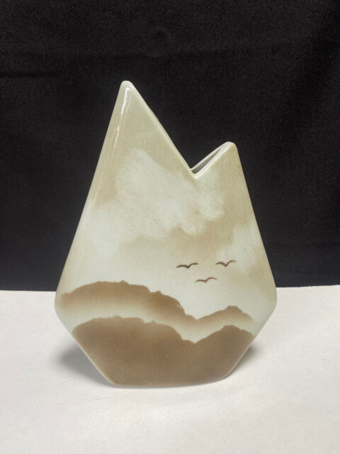 Vase from the Virebent Manufacture