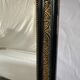 Miroir Napoleon III, noir et or avec fronton 75x112cm
