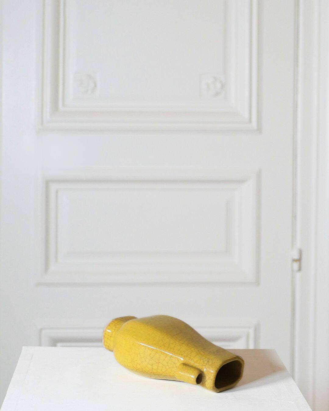 Hu vase from China, 19th or 20th century