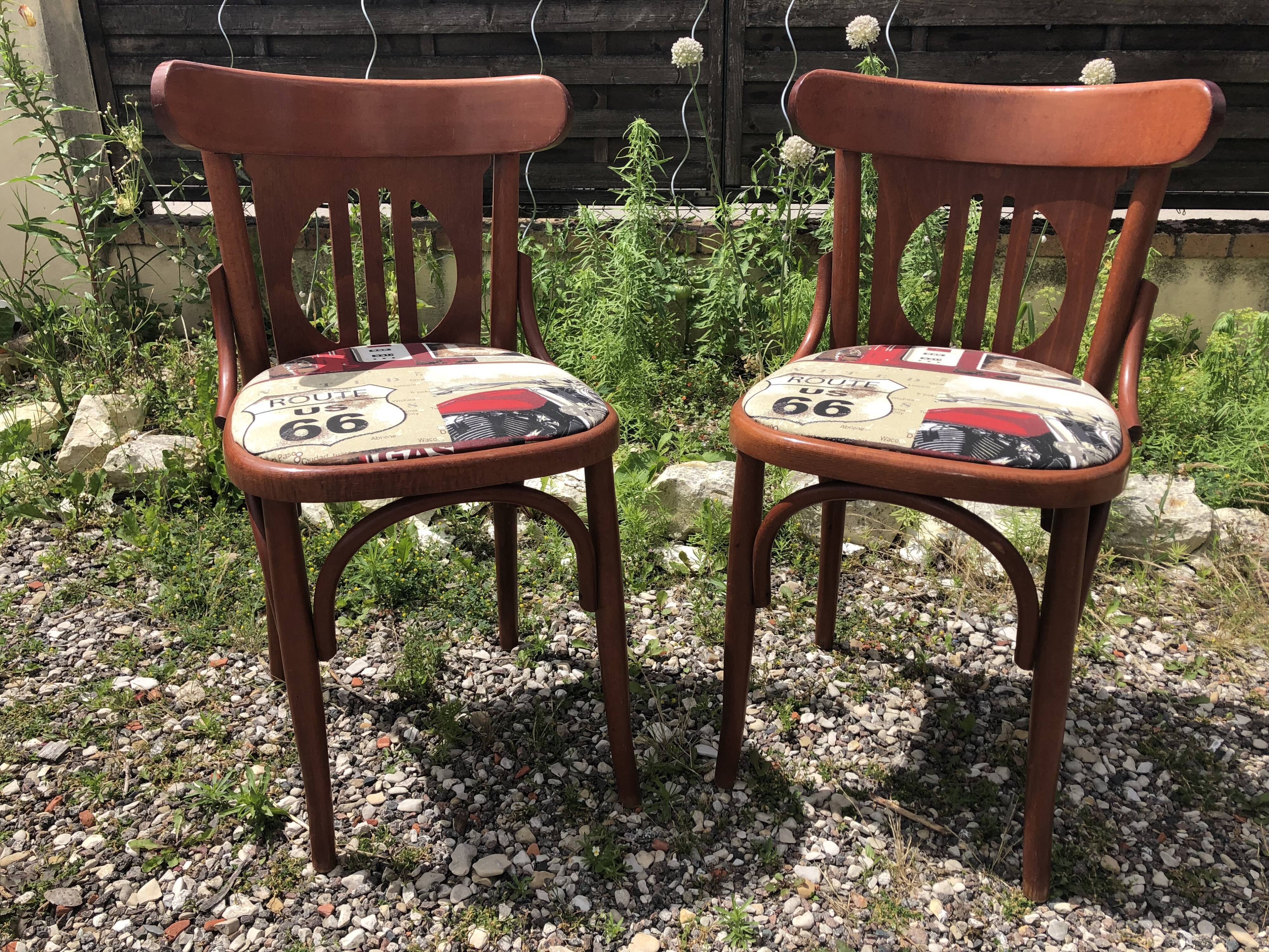 Pair of vintage bentwood chair + route 66 fabric seat
