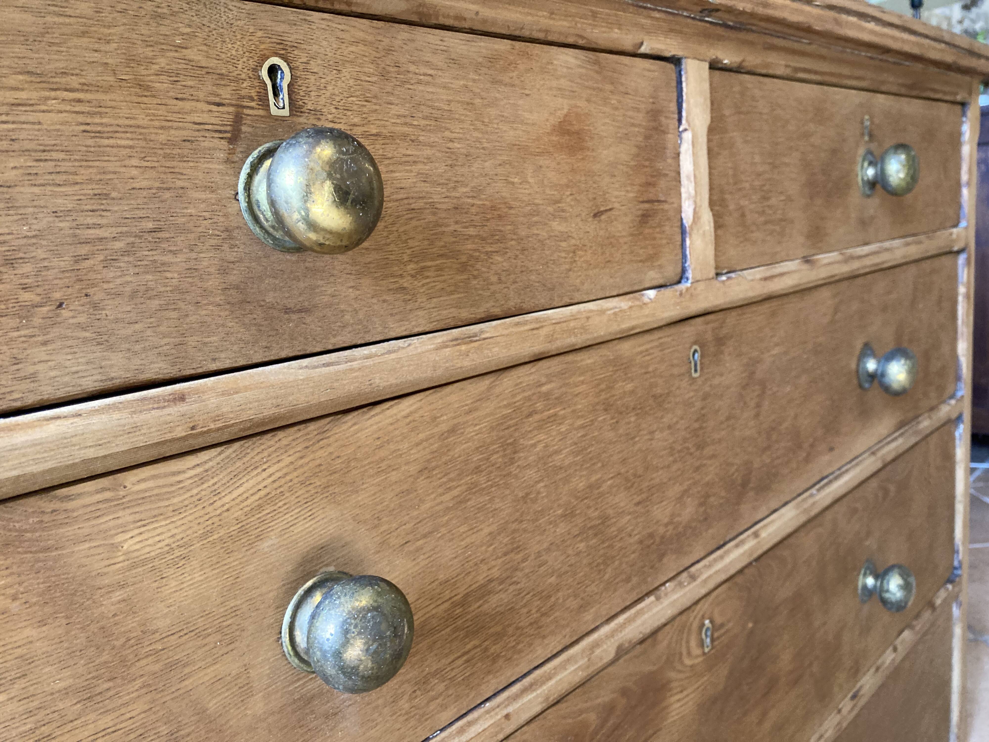 Old solid wood 5-drawer chest of drawers