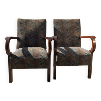Pair of Art Deco brown armchairs in solid walnut, multicoloured patterned fabric, Budapest 1930s.