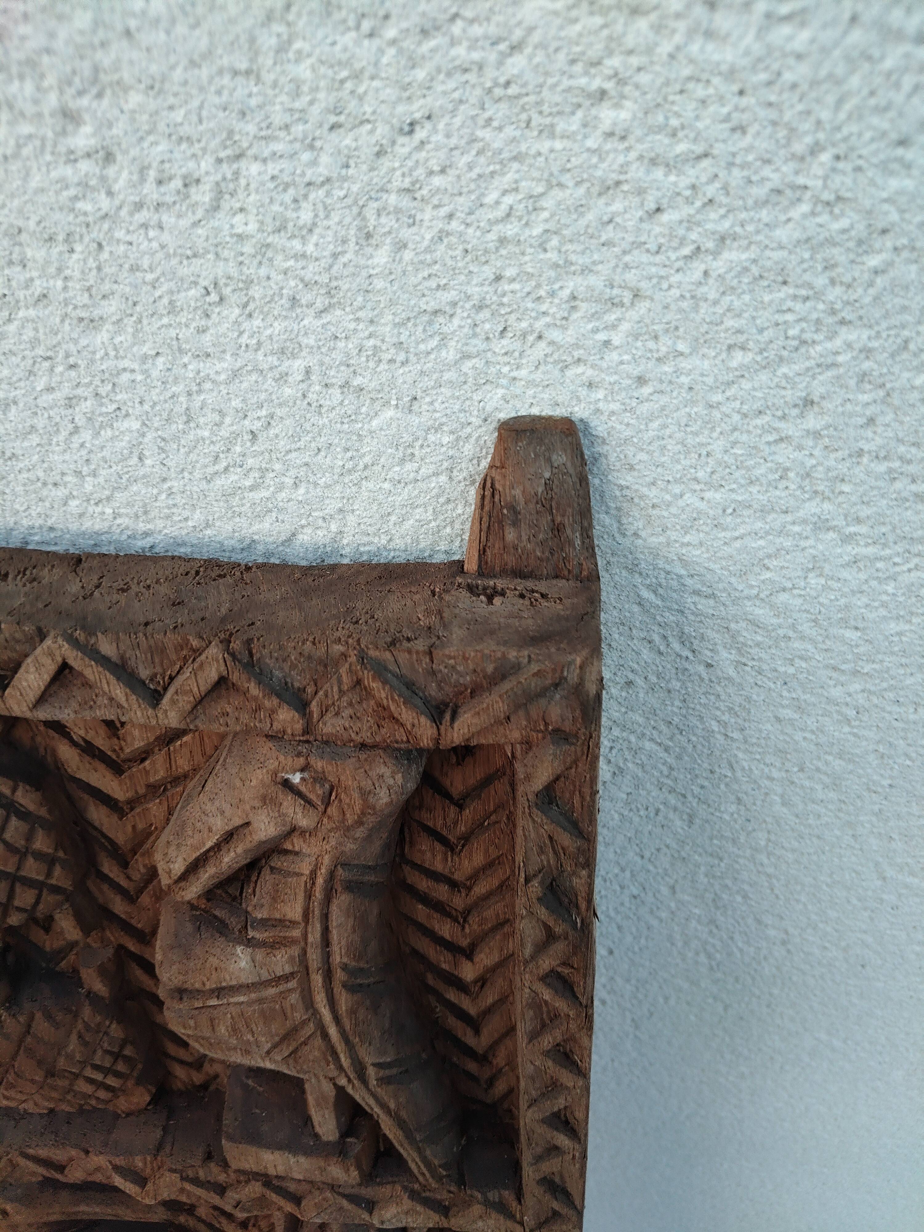 Old loft door Sénoufo – Ivory Coast – carved wood