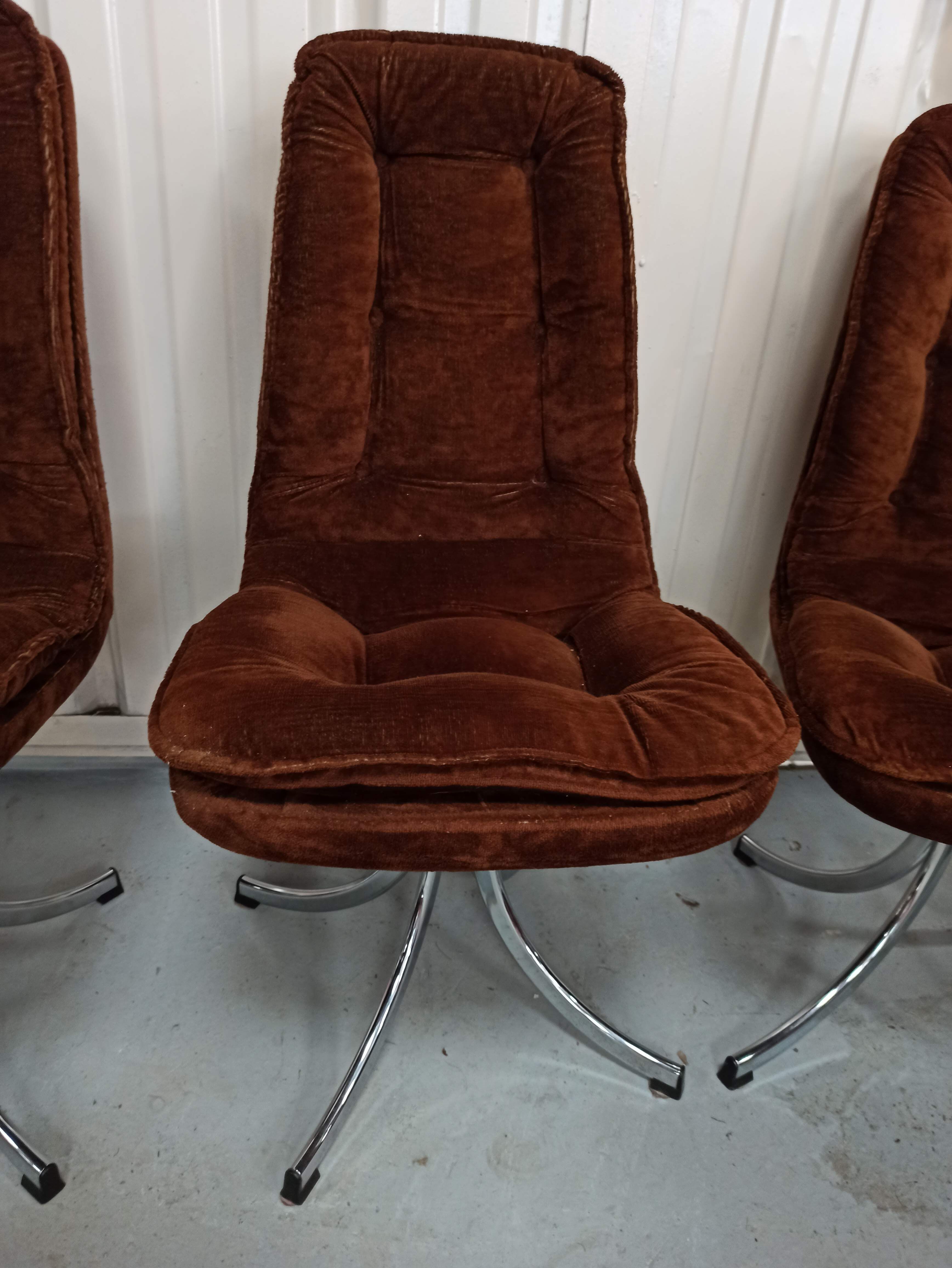 Set of 6 chrome velvet bucket chairs from the 70s
