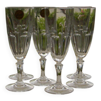 Set of 6 arques crystal champagne flutes. bergamo model.