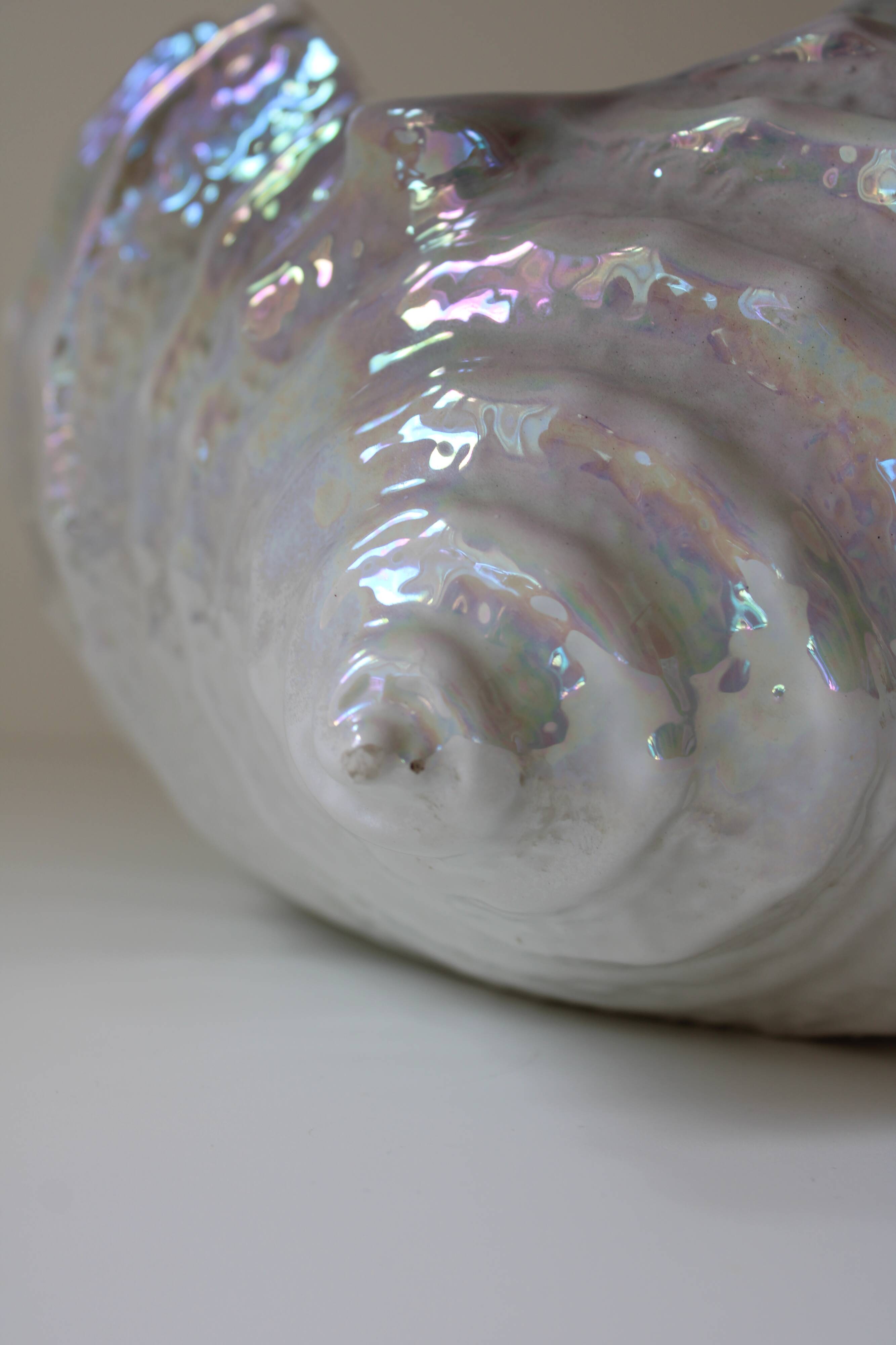 Large iridescent barbotine shell bowl, Italy vintage