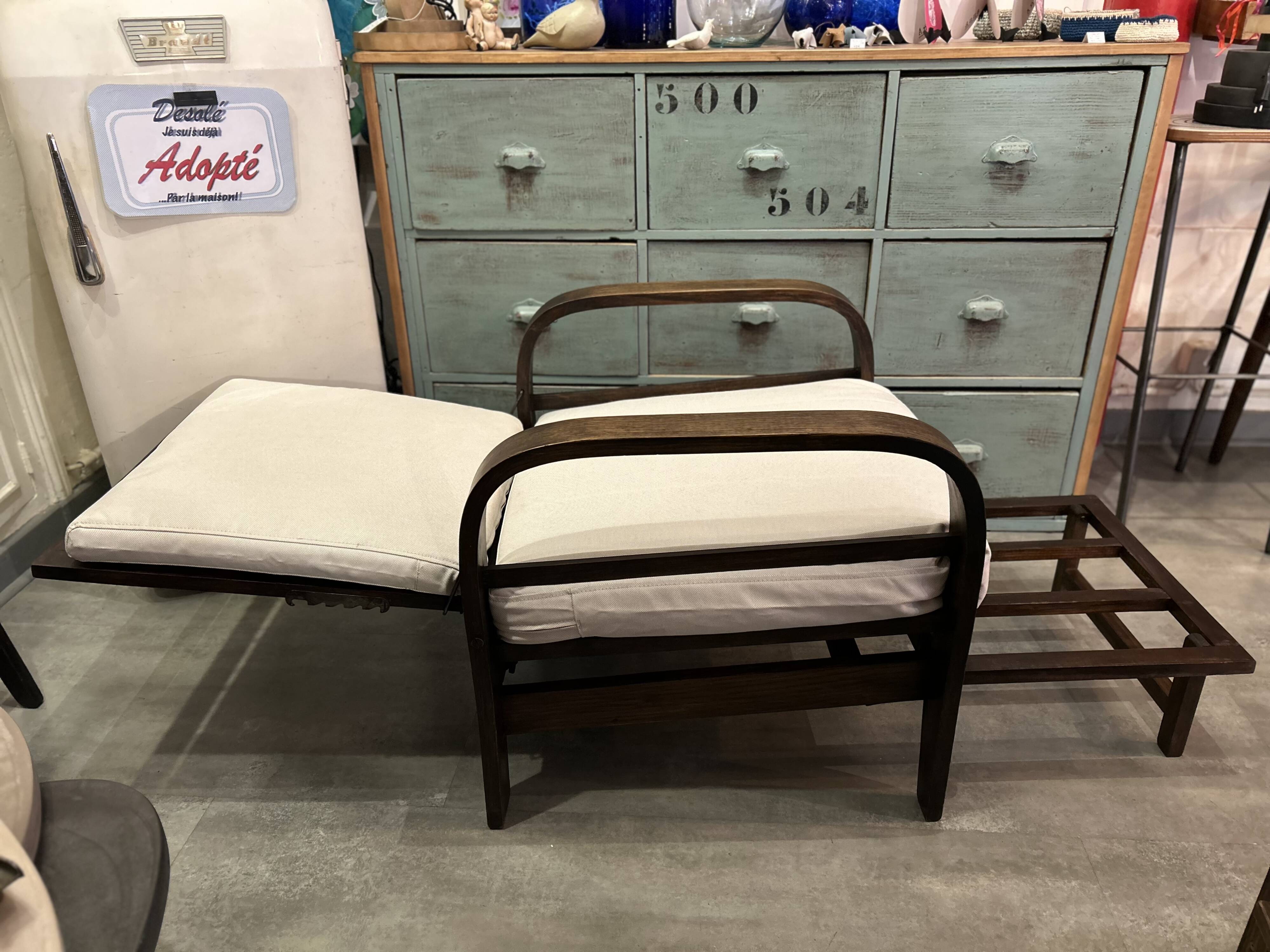 Multi-position relaxation armchair from the 1930s/40s in teak.
