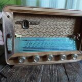 Old vintage radio set