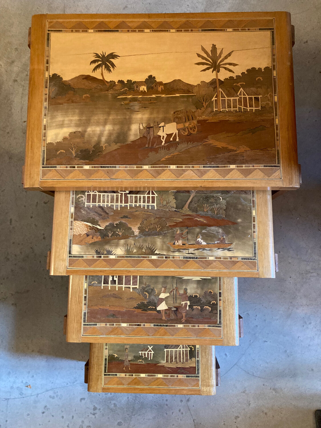 Nesting tables wood marquetry