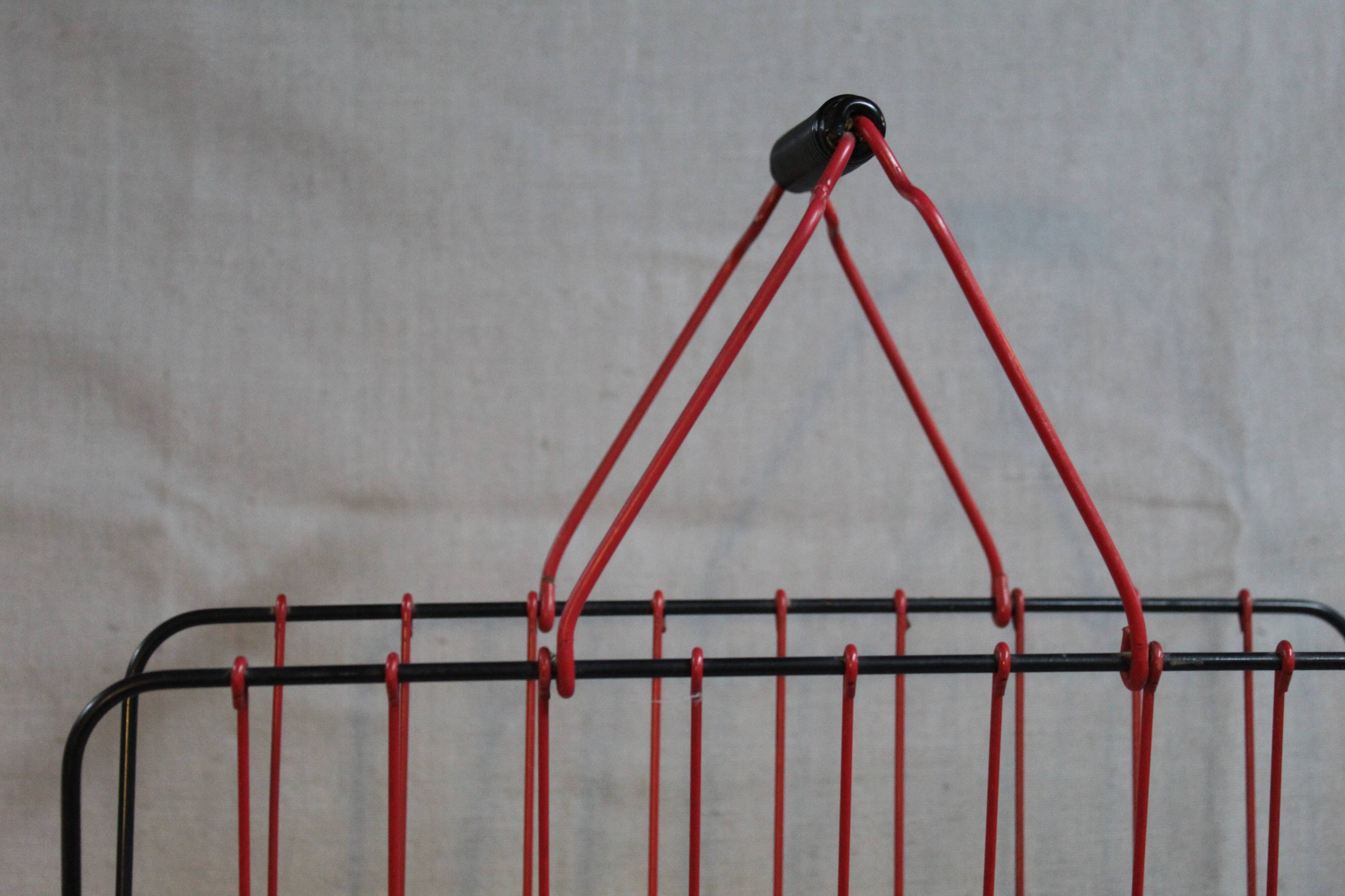 Scoubidou review holder