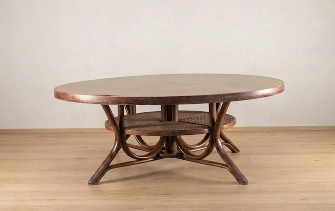 Table à manger en bois cintré, Thonet / J. & J. Kohn, vers 1900–1930