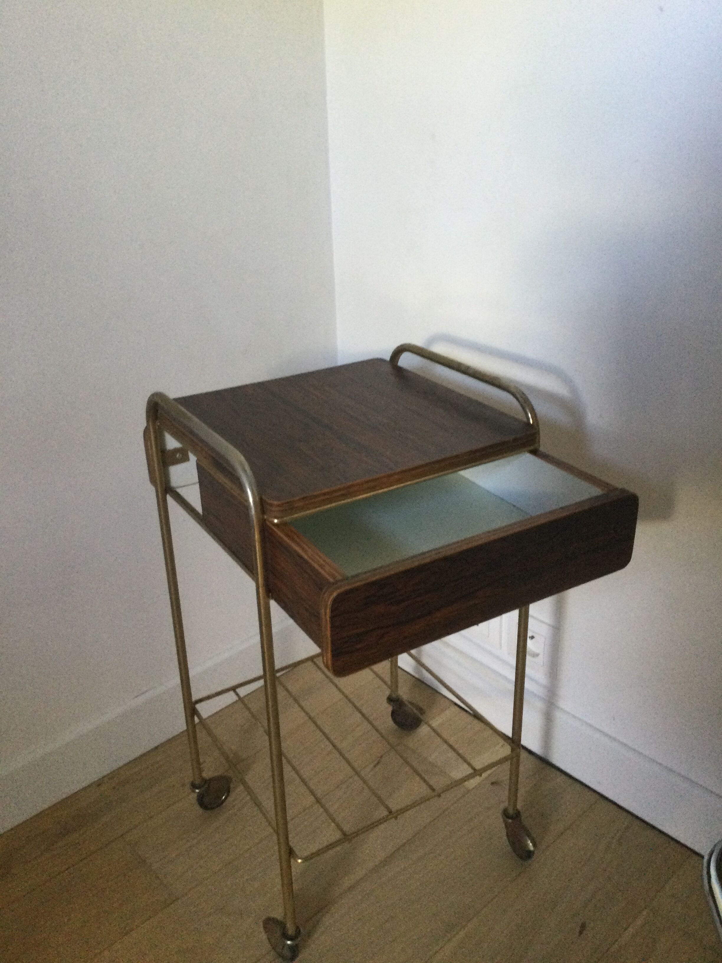Console formica