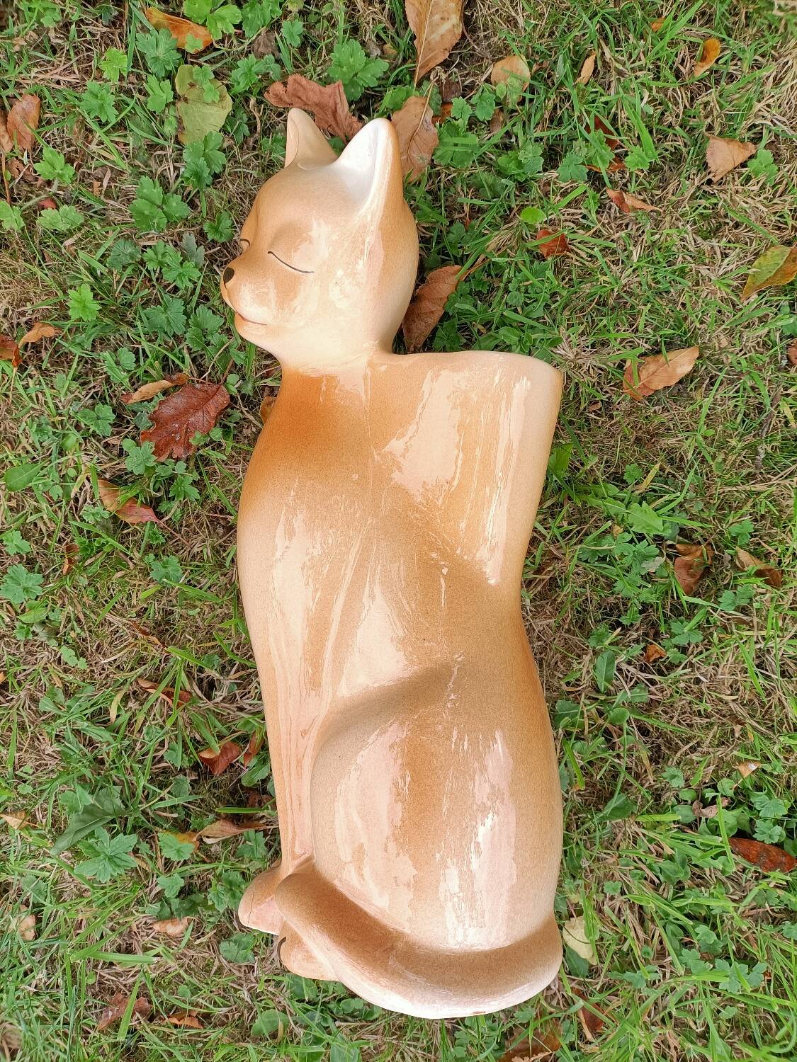 Ceramic cat umbrella stand
